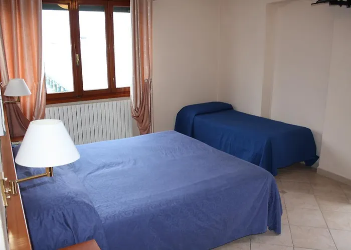 Ristorante Punta Dell'est Ξενοδοχείο Clusane