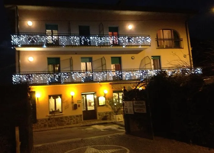Ξενοδοχείο Ristorante Punta Dell'est 3*