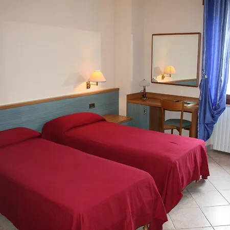 Ristorante Punta Dell'est 3* Clusane